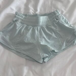 lululemon athletica Light Mint Workout Shorts Hotty Hot 2.5
